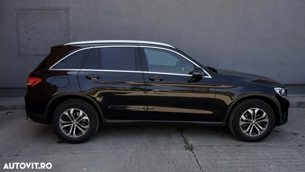 Mercedes-Benz GLC - 6