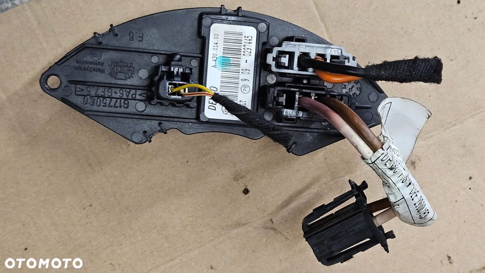 Citroen C4 Picasso I rezystor sterownik dmuchawy nawiewu - 5