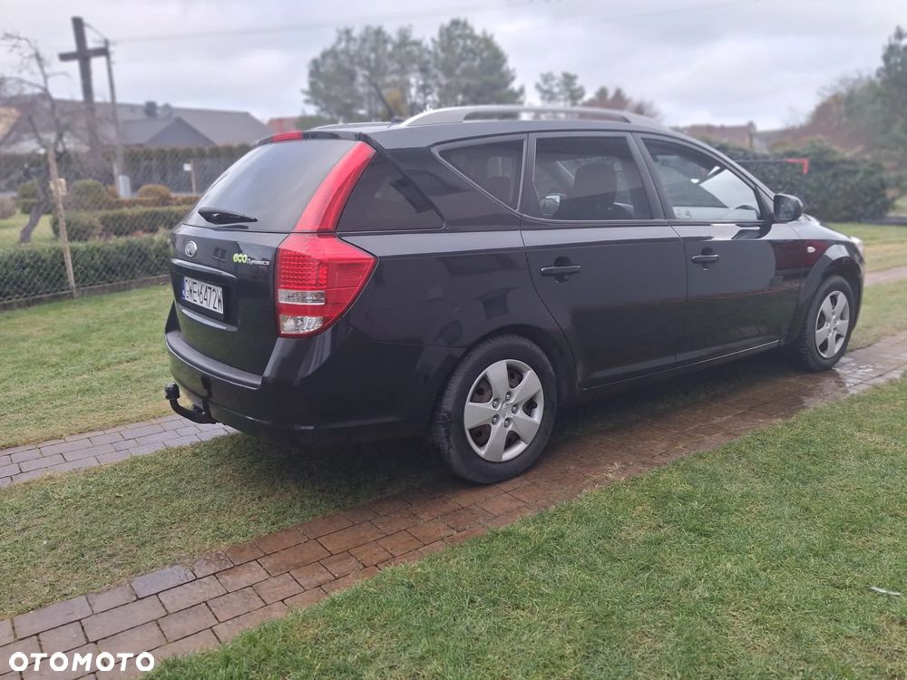 Kia Ceed 1.4 CVVT ISG Spirit - 4