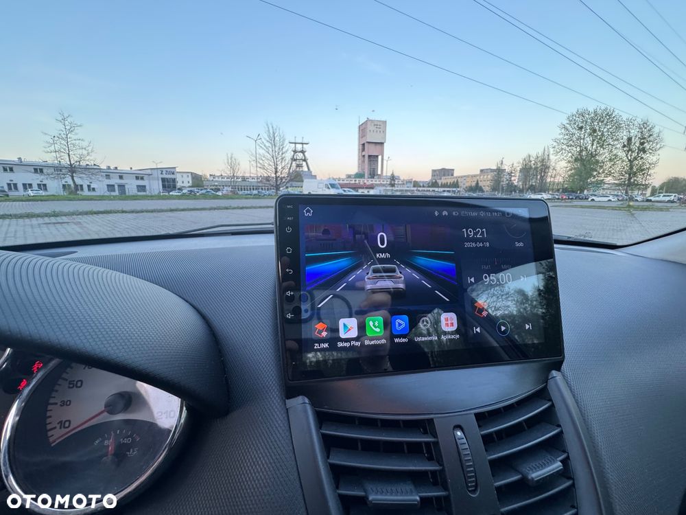 Peugeot 207 1.4 16V Sporty - 11