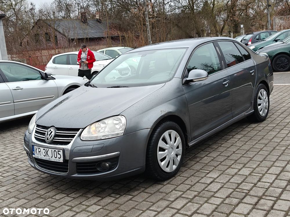 Volkswagen Jetta 1.9 TDI Comfortline - 16