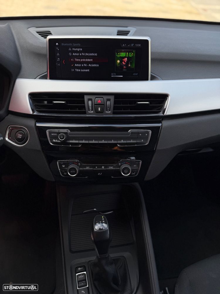 BMW X1 xDrive25e - 9