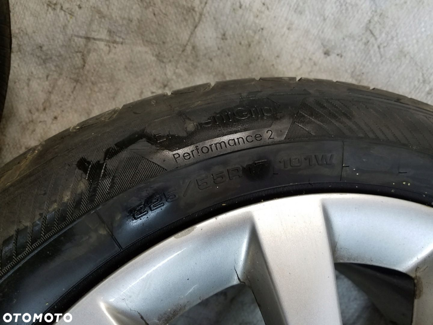 OPONA OPONY GOODYEAR EFFICIENTGRIP PERFORMANCE 2 225/55 R17 6-7 MM - 6