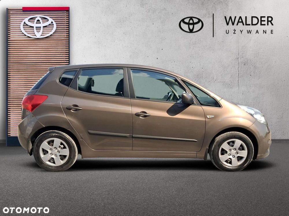 Kia Venga 1.4 Business Line - 8