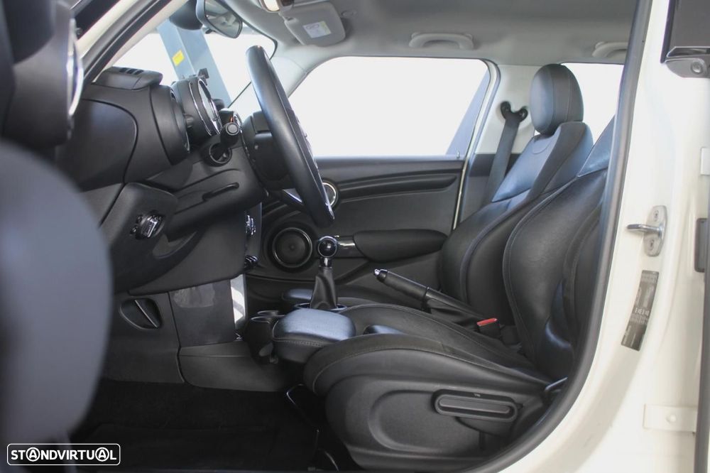 MINI 5 Portas One - 9