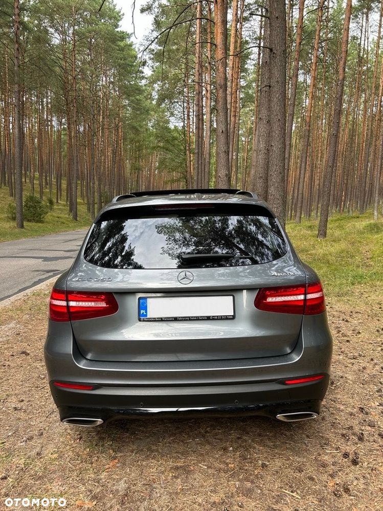 Mercedes-Benz GLC 250 4-Matic - 29