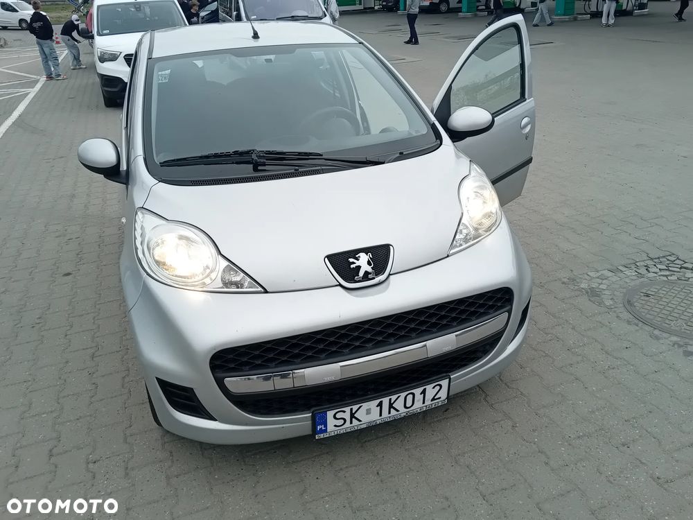 Peugeot 107 1.0 Urban Move Euro5 - 14