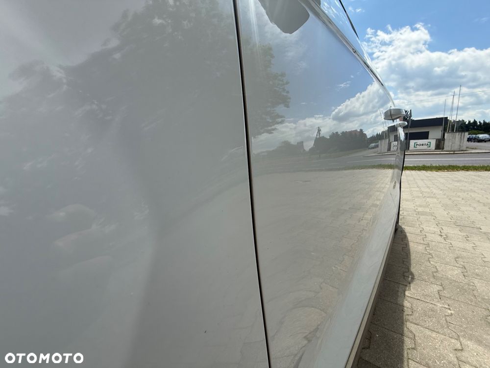 Volkswagen T-Roc 2.0 TDI SCR 4MOTION DSG R-Line - 37