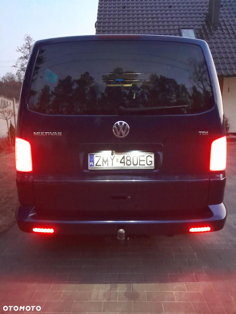 Volkswagen Multivan - 3