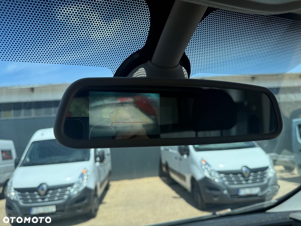 Renault Trafic - 29