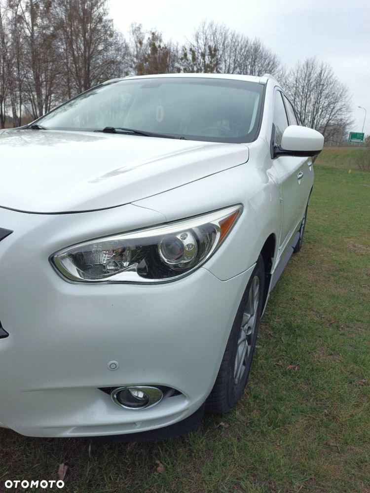Infiniti QX60 - 8