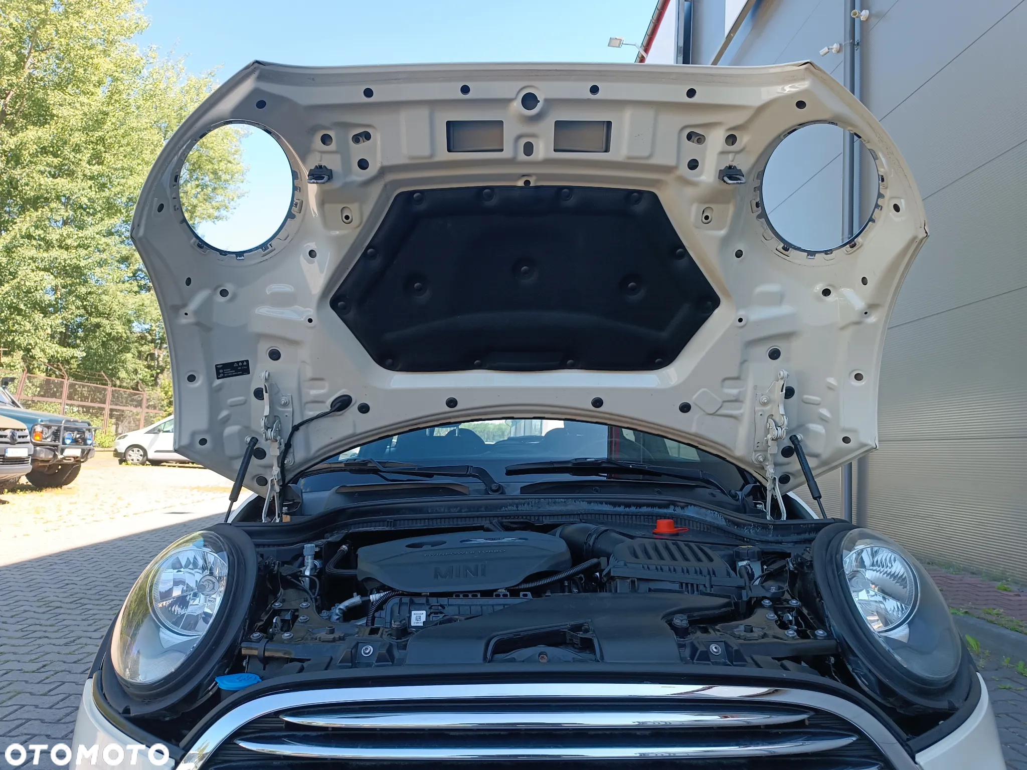 MINI ONE Standard - 22