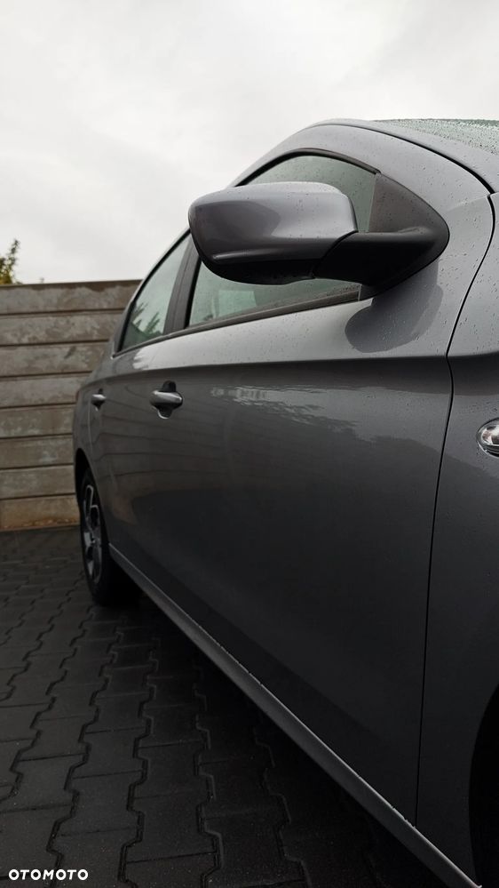 Citroën C-Elysée 1.2 PureTech Exclusive - 19