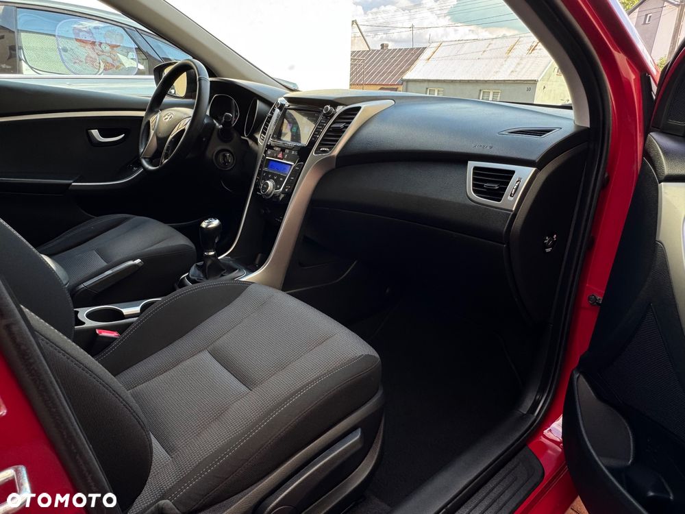 Hyundai i30 1.6 Premium - 16