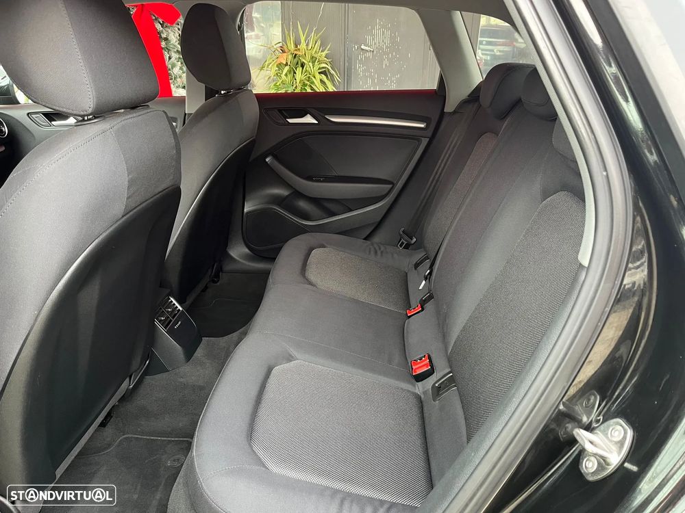 Audi A3 Sportback 1.6 TDI Attraction - 13