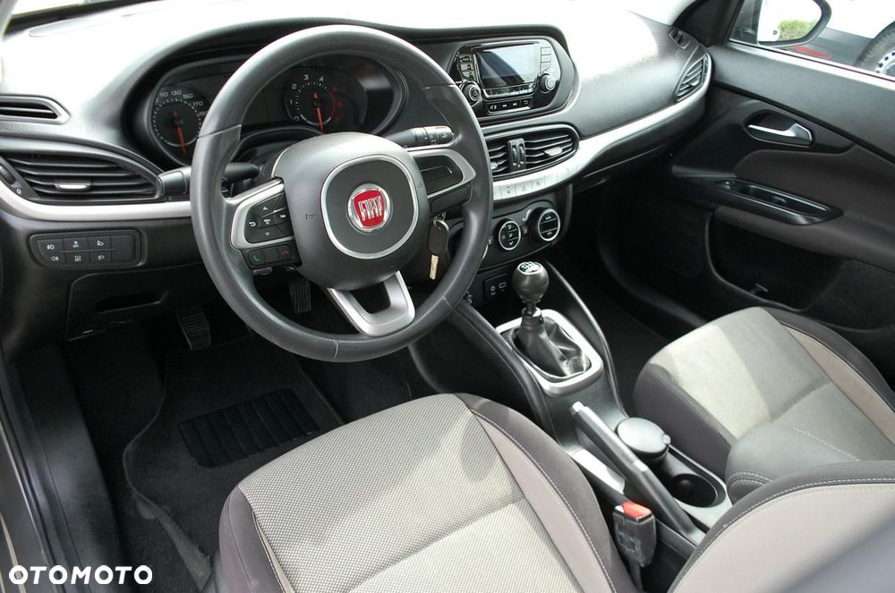 Fiat Tipo - 25