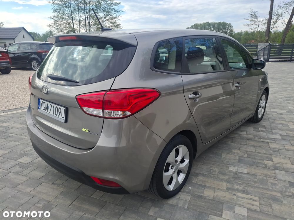 Kia Carens 1.7 CRDi M 7os - 3