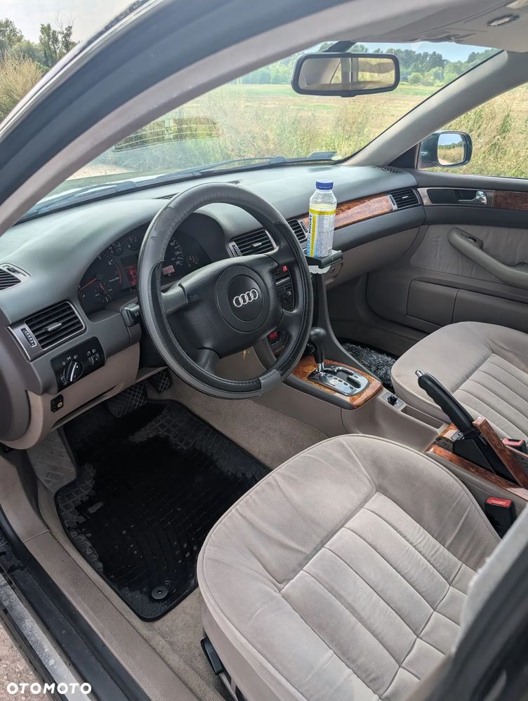 Audi A6 Limousine - 8