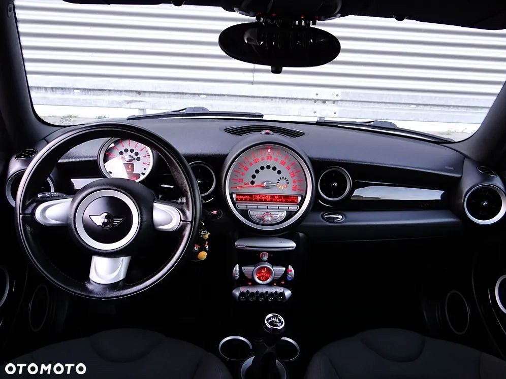 MINI Clubman One - 25