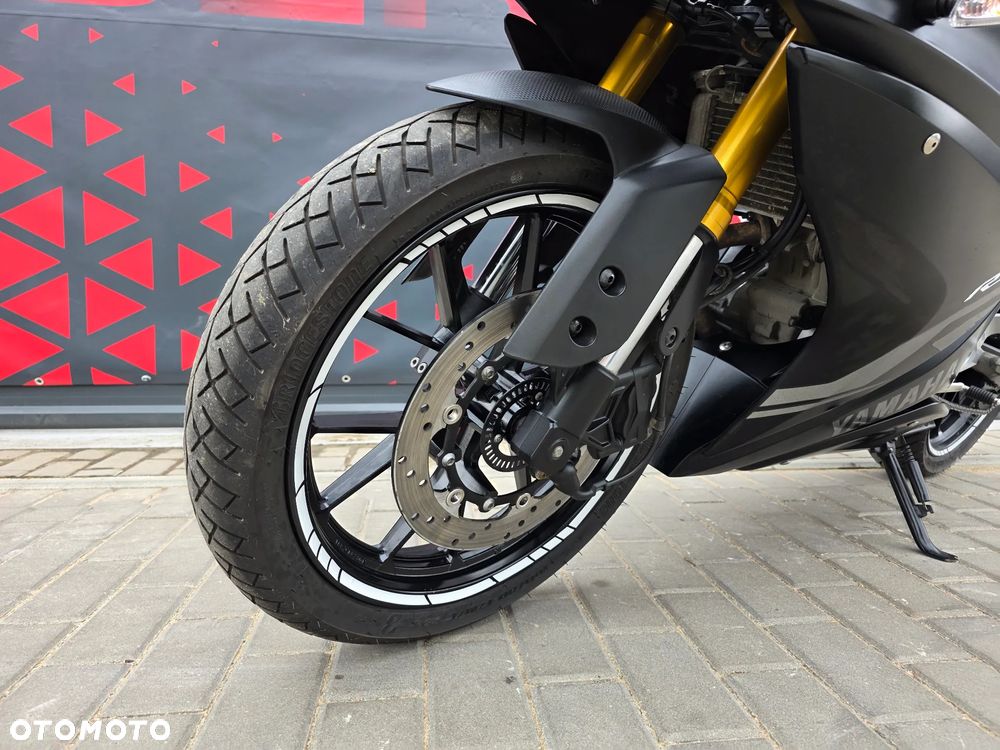 Yamaha YZF - 14