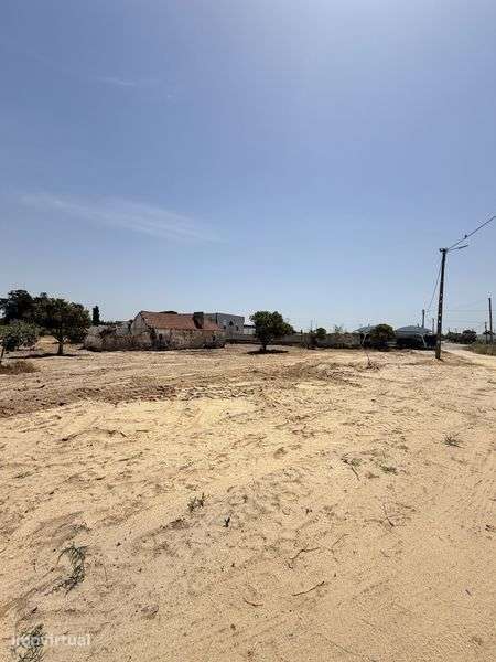 Terreno urbano cerca 4000m2 - Grande imagem: 5/8