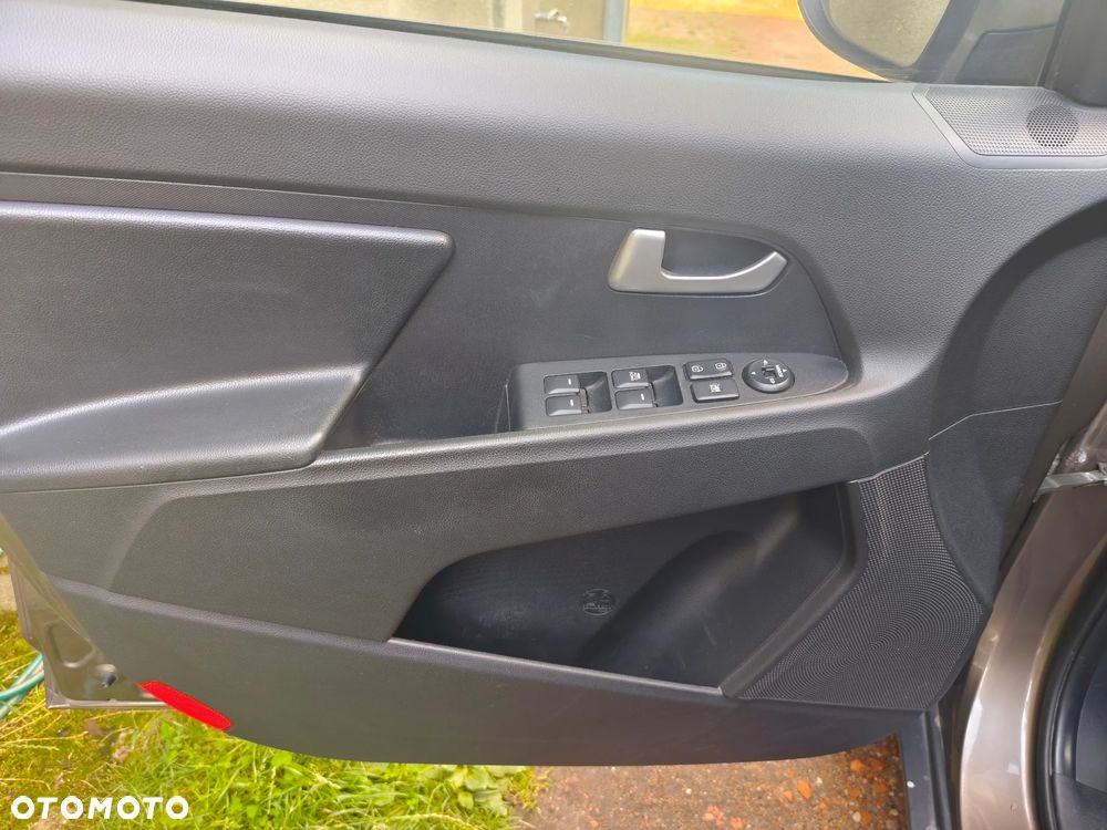 Kia Sportage 1.6 GDI S 2WD - 26