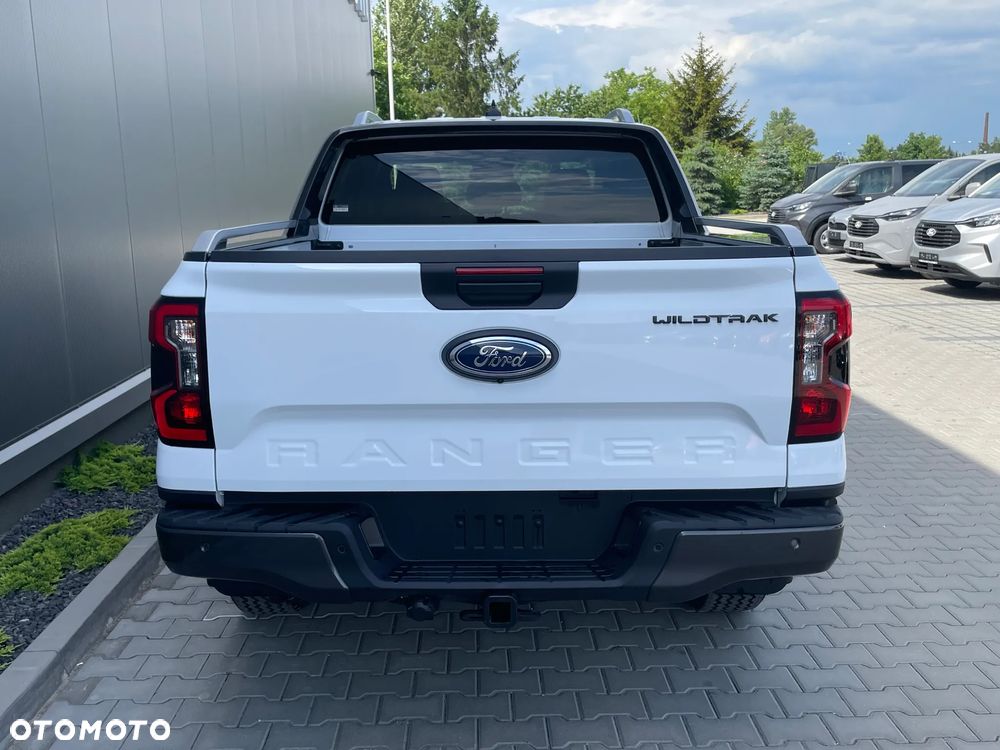 Ford Ranger 2.0 EcoBlue Bi-Turbo 4x4 DC Wildtrak - 13