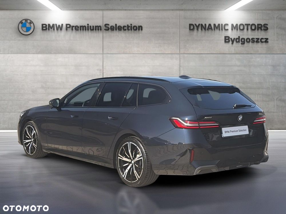 BMW 5 Series 2025 photo 4