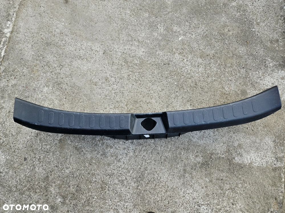 Obudowa osłona pasa tylnego bagażnika Opel Agila B Splash 2009r 5d - 1