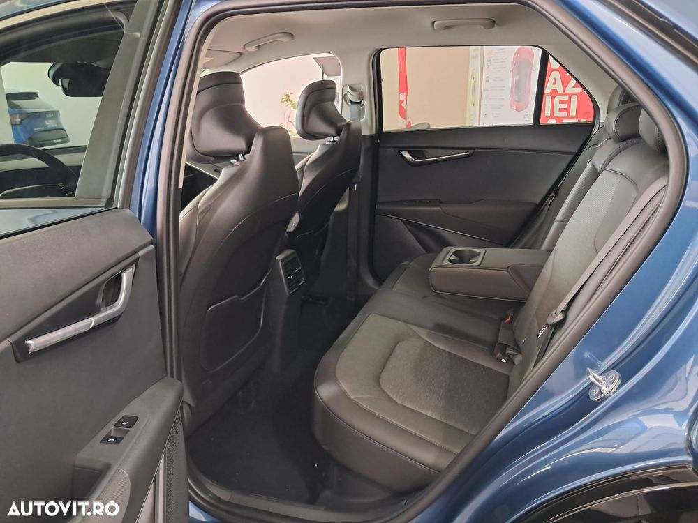 Kia Niro - 11