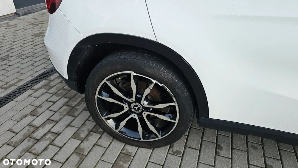 Mercedes-Benz GLA 250 4Matic 7G-DCT Peak Edition - 6