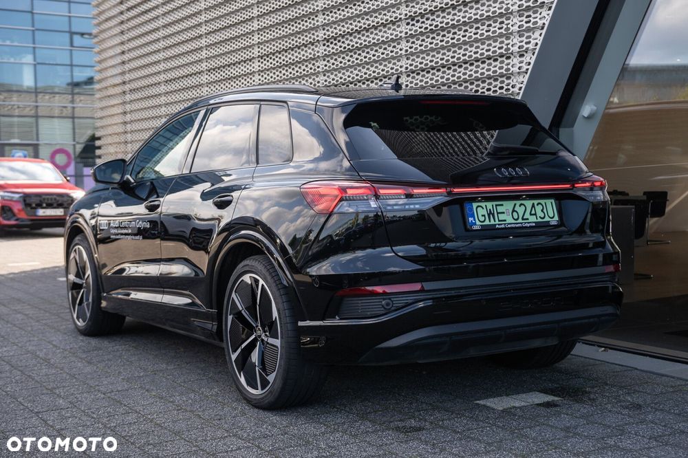 Audi Q4 e-tron - 4