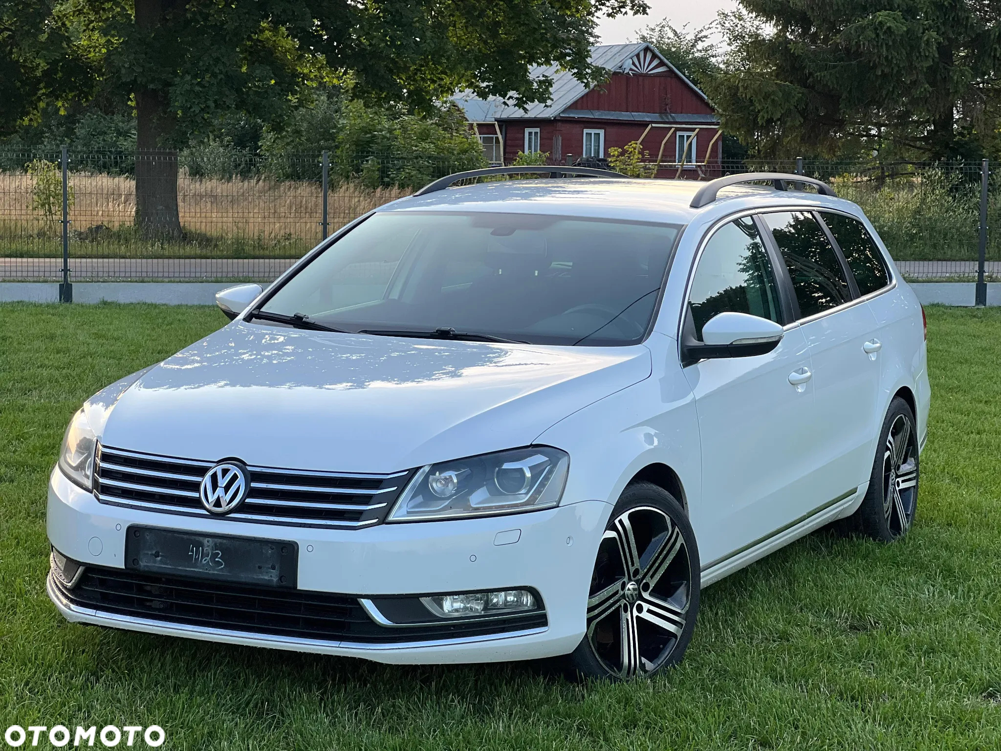 Volkswagen Passat 2.0 TDI 4Mot Highline - 13