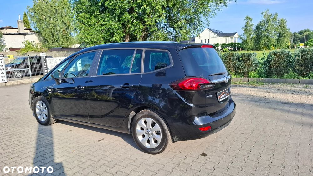 Opel Zafira - 28