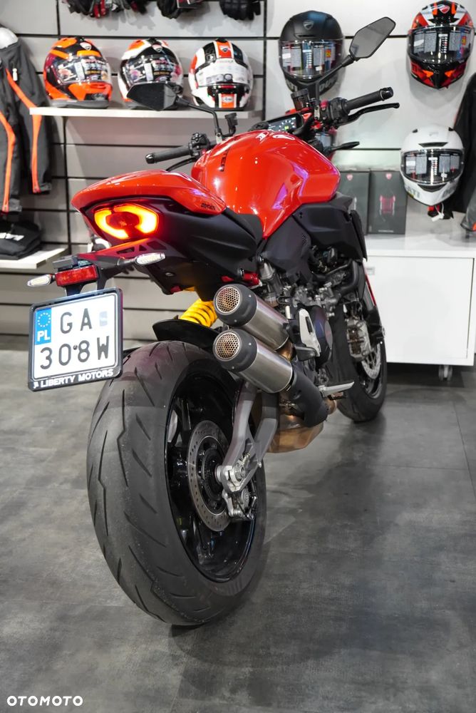 Ducati Monster - 12
