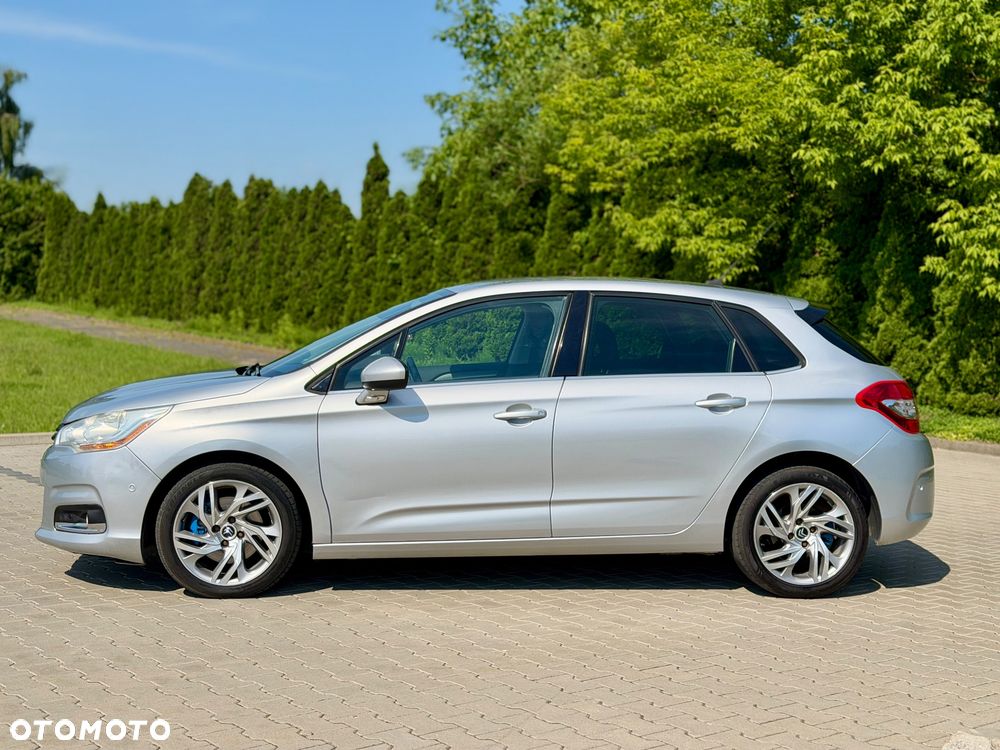 Citroen C4 2011 photo 4