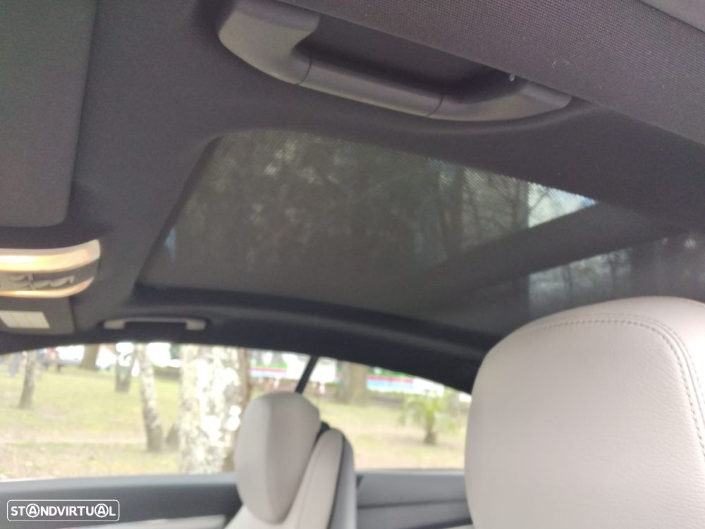 Mercedes-Benz E 220 CDi BlueEfficiency - 9