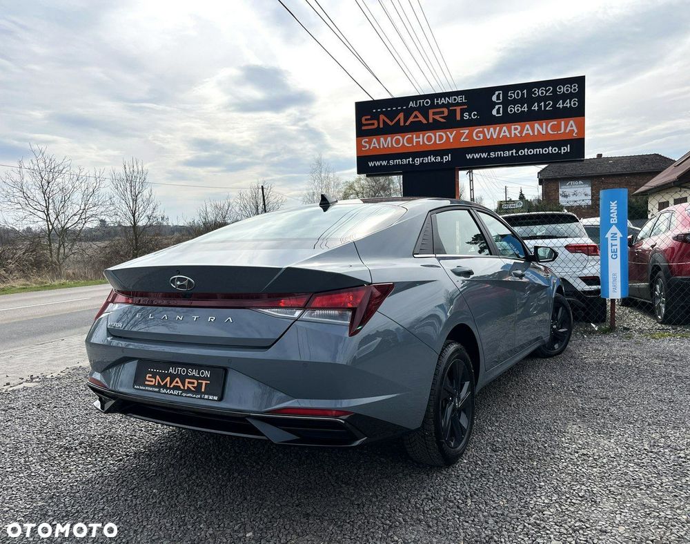 Hyundai Elantra 1.6 Smart CVT - 6