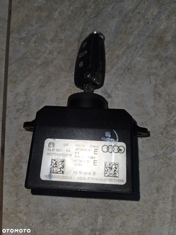AUDI A6 C6 STACYJKA KLUCZYK 4F0837220AK 4F0909131E - 1