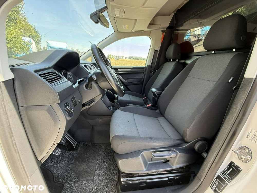 Volkswagen Caddy - 16