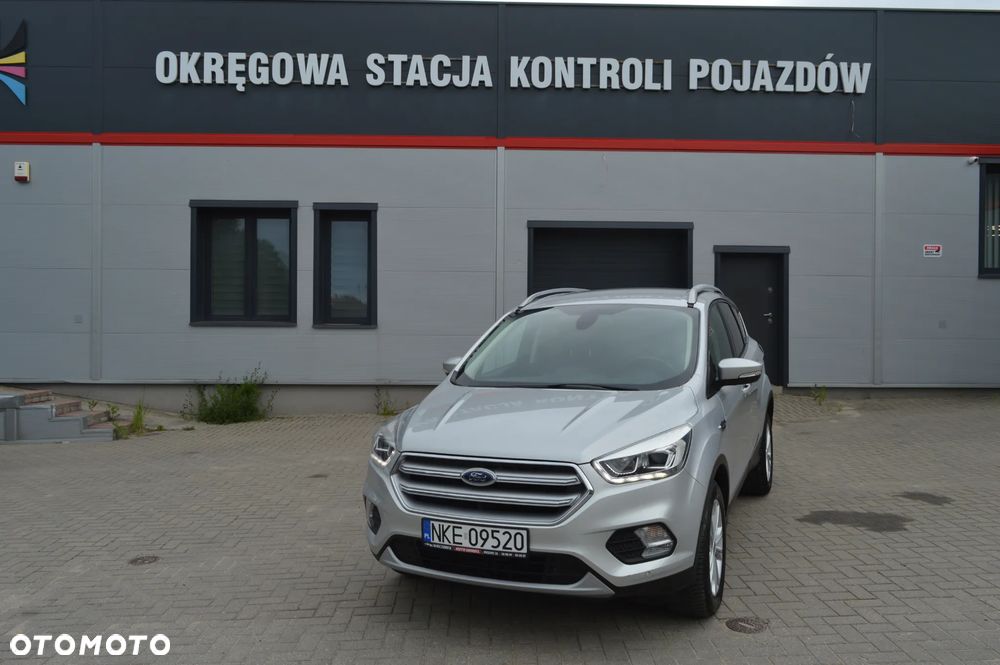 Ford Kuga 2.0 TDCi 4x2 Titanium - 2