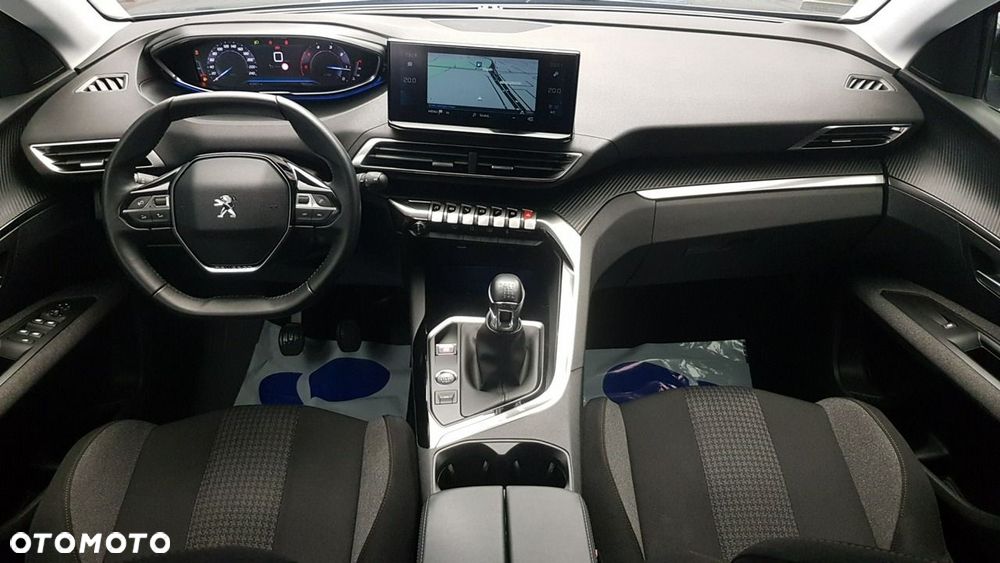 Peugeot 3008 - 17