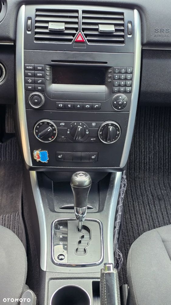 Mercedes-Benz Klasa B - 22