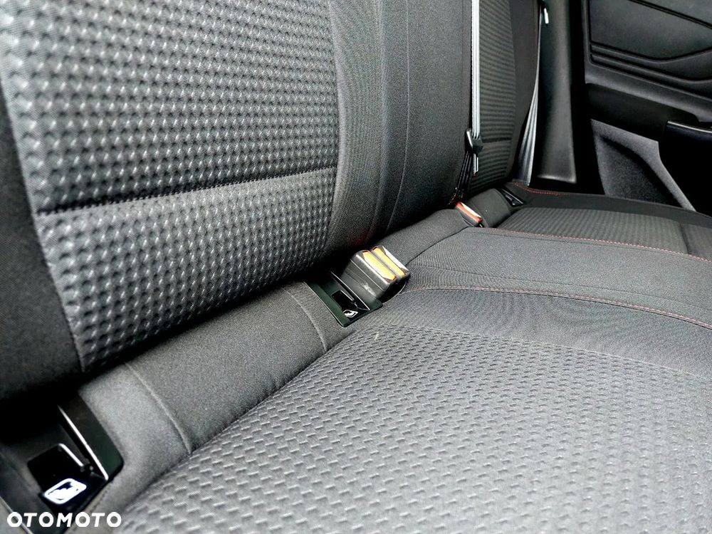 Ford Focus - 31
