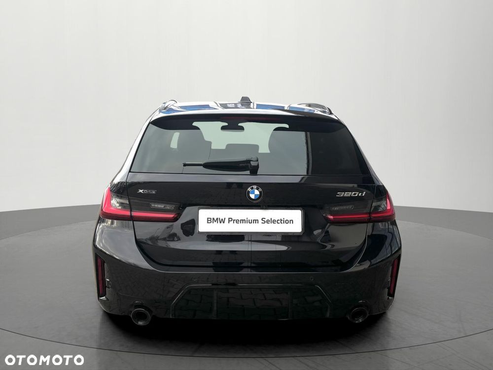 BMW Seria 3 320d xDrive mHEV M Sport - 9