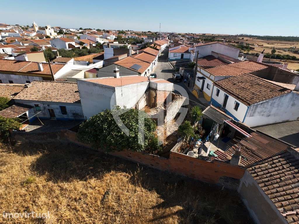 Moradia Devoluta P/Recuperar Terreno 95m2 - Grande imagem: 4/18