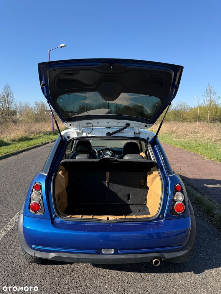 MINI Cooper Standard - 11