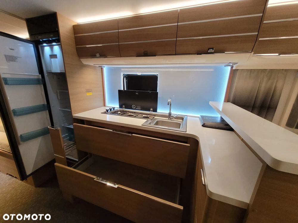 Adria Adora 613UL,  klimatyzacja,  mover - 18