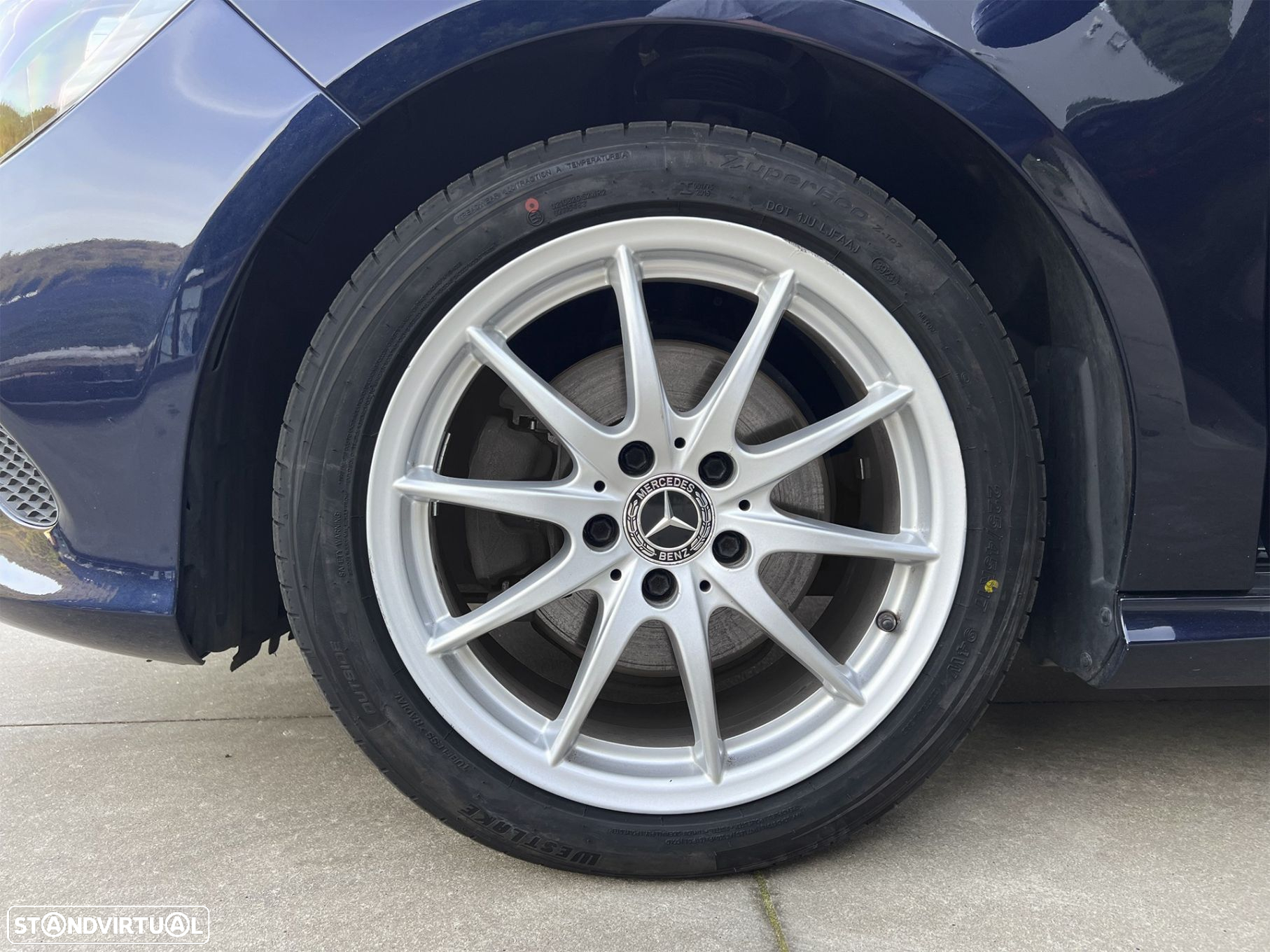 Mercedes-Benz CLA 180 d Urban - 11