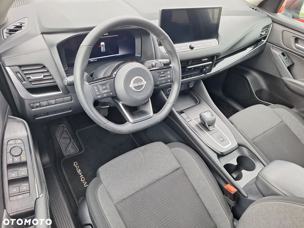 Nissan Qashqai 1.3 DIG-T mHEV N-Connecta Xtronic - 6
